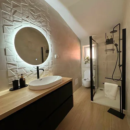 Dora Apartmán